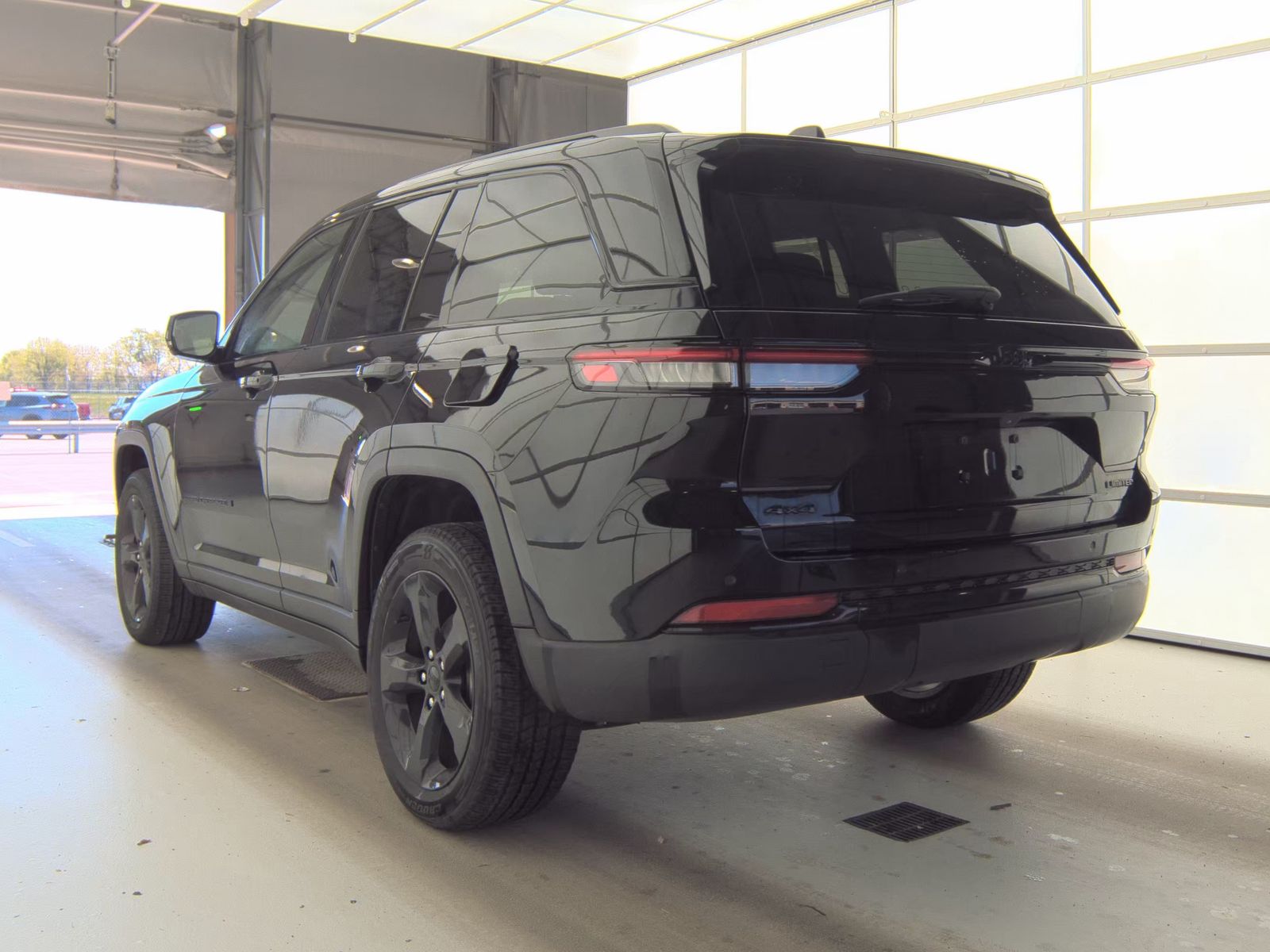 2023 Jeep Grand Cherokee Limited AWD