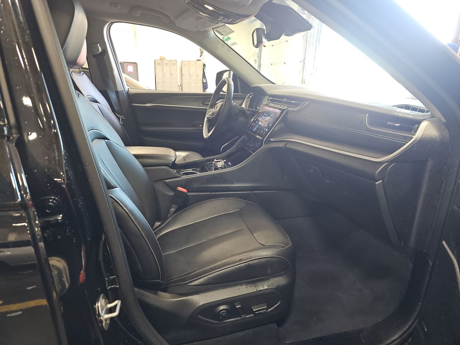2023 Jeep Grand Cherokee Limited AWD