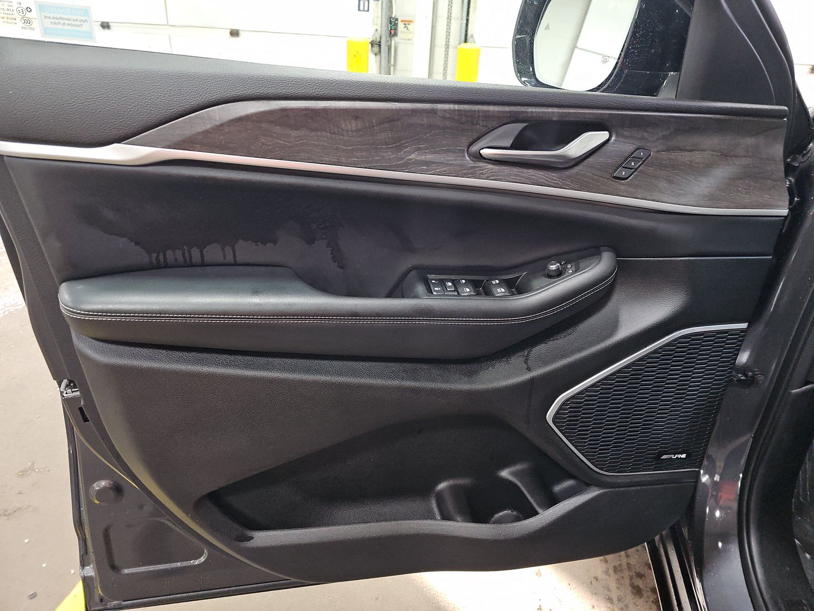 2023 Jeep Grand Cherokee Limited AWD