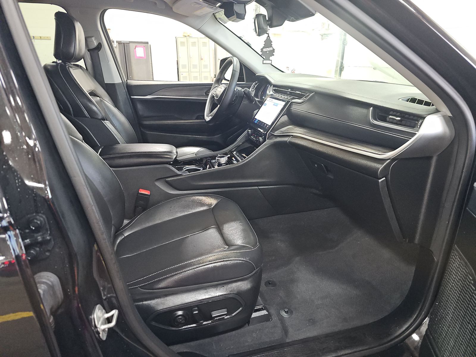 2023 Jeep Grand Cherokee Limited AWD