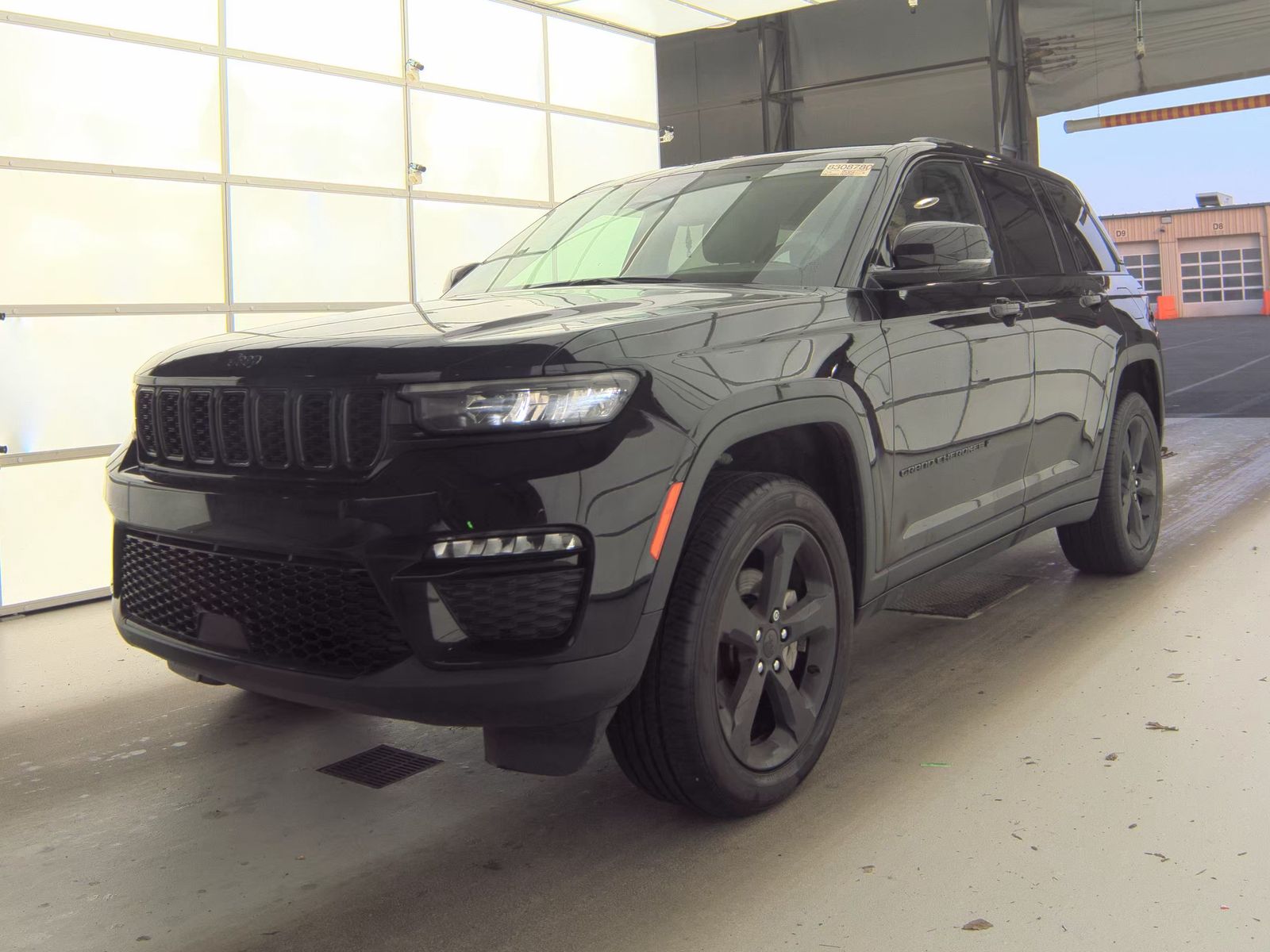 2023 Jeep Grand Cherokee Limited AWD