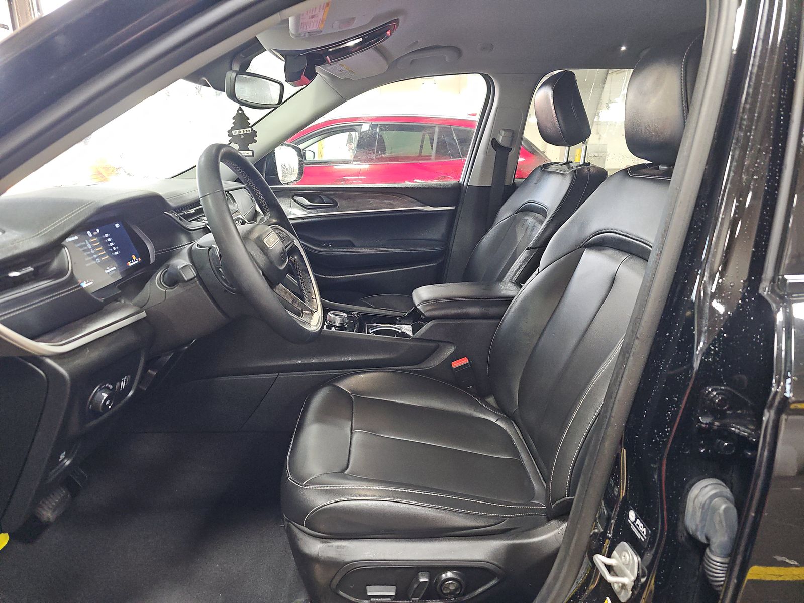 2023 Jeep Grand Cherokee Limited AWD