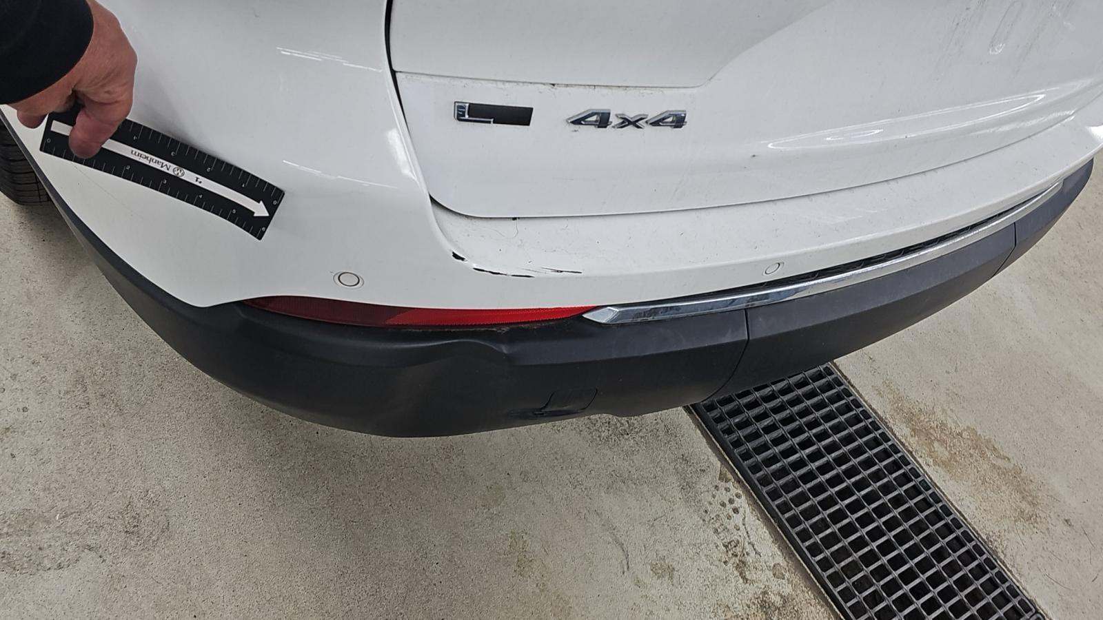 2022 Jeep Grand Cherokee L Laredo AWD