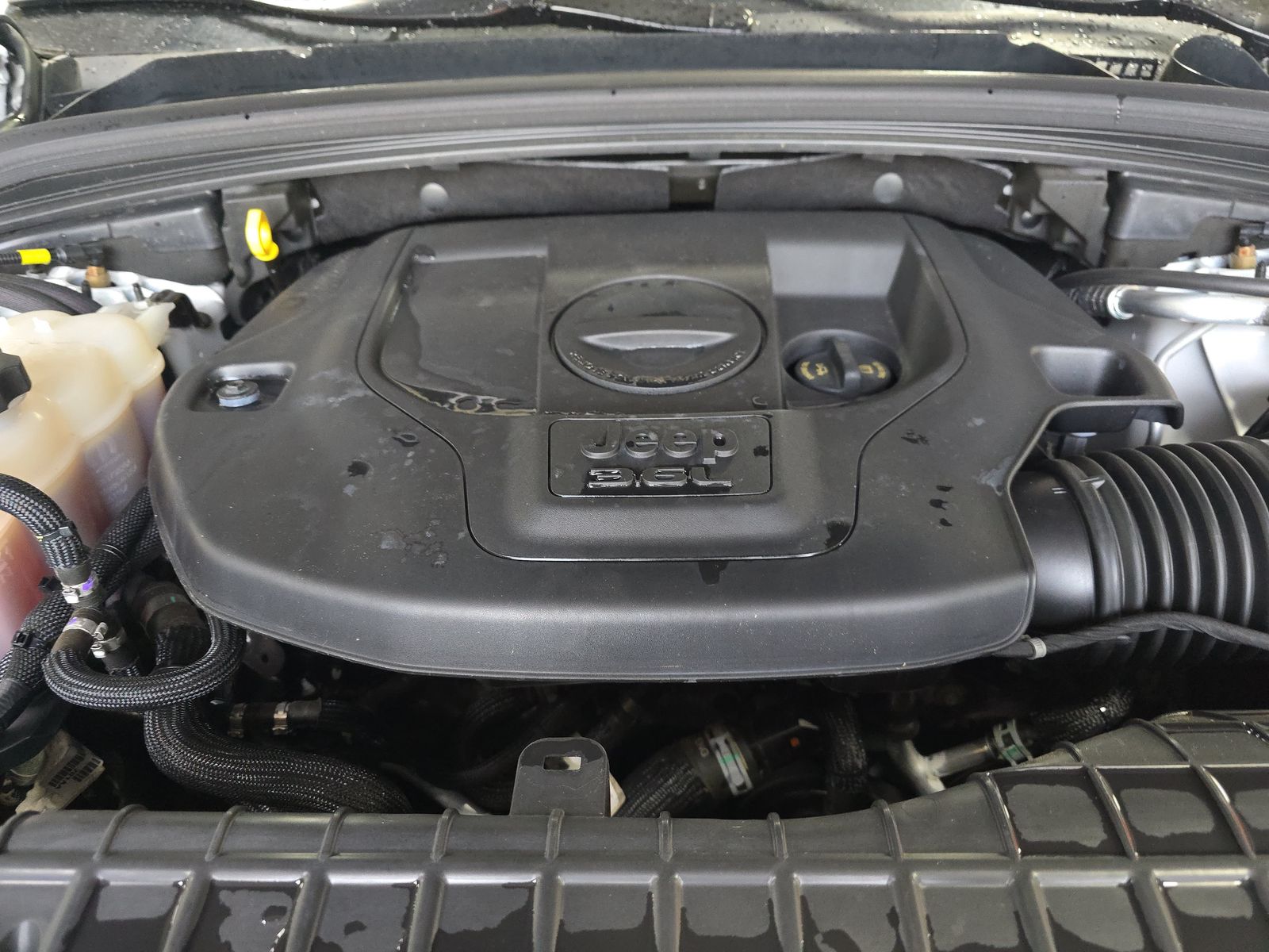 2023 Jeep Grand Cherokee Overland AWD