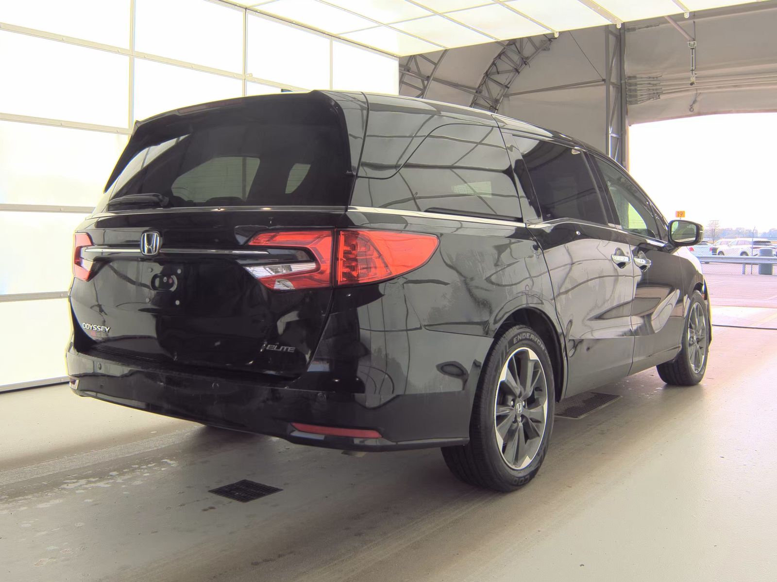 2023 Honda Odyssey Elite FWD
