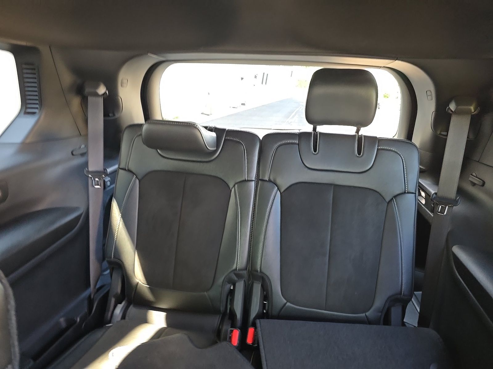 2023 Jeep Grand Cherokee L Altitude AWD