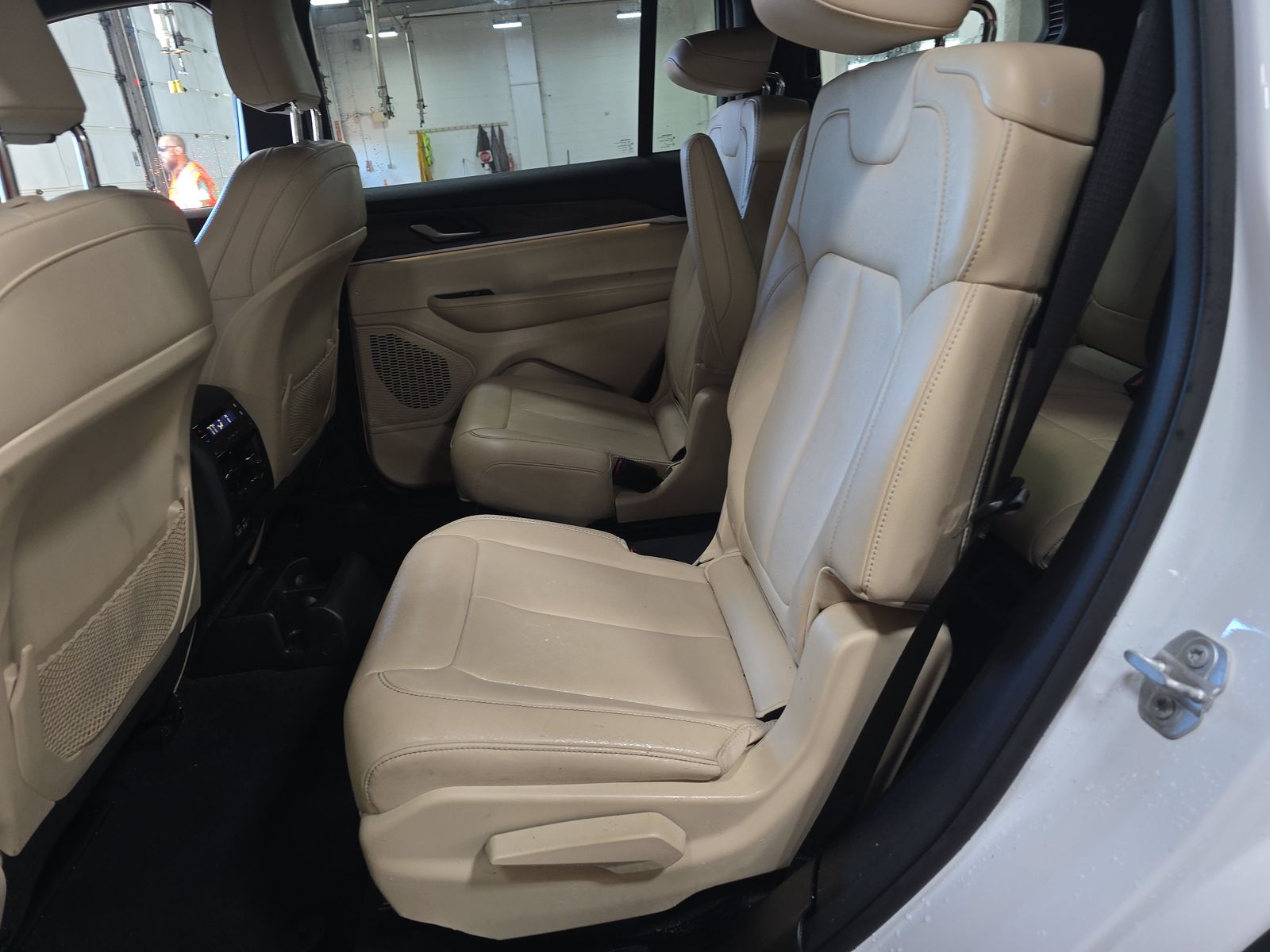 2023 Jeep Grand Cherokee L Limited AWD