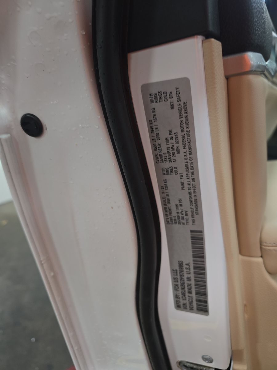 2023 Jeep Grand Cherokee L Limited AWD