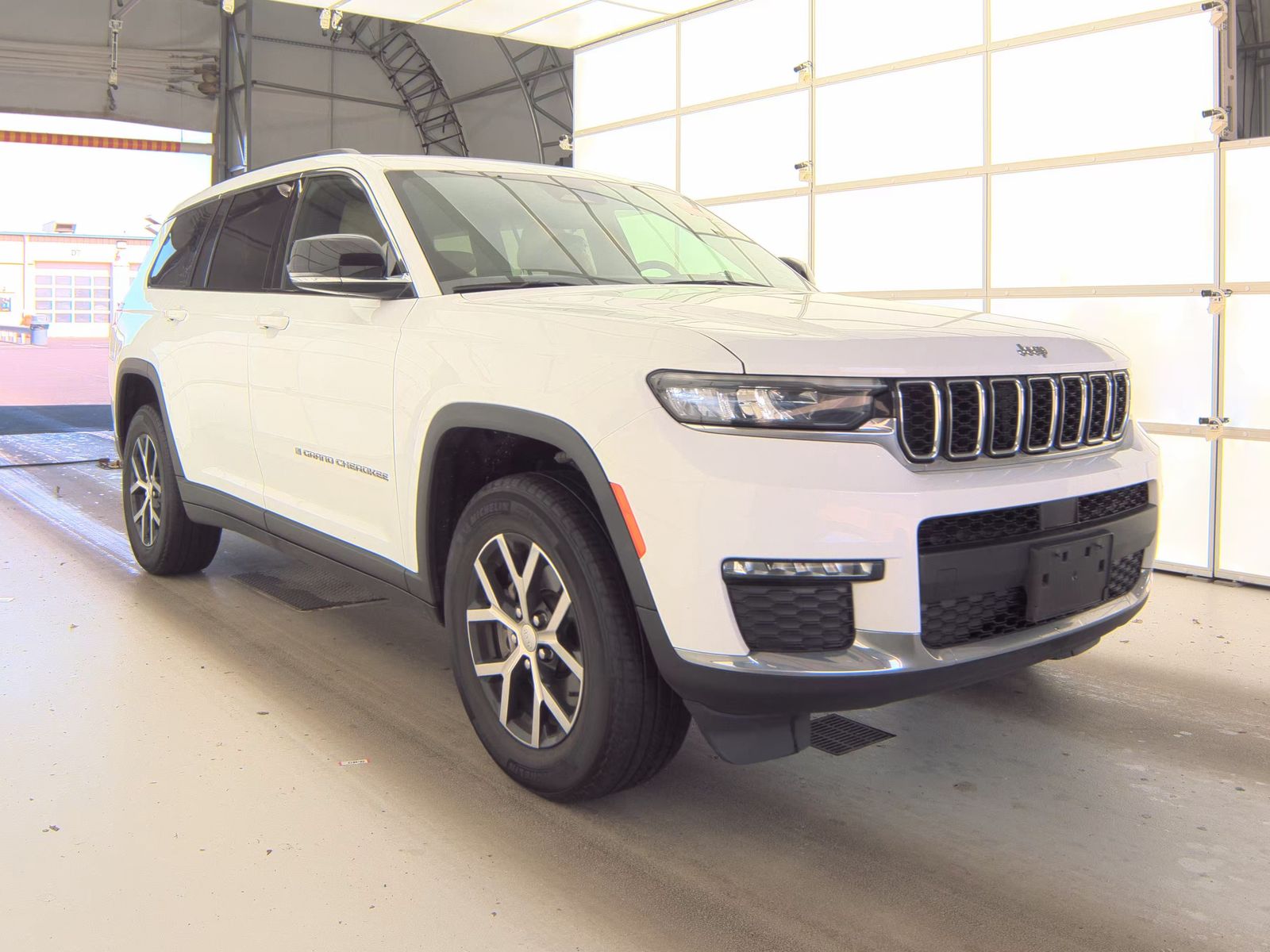 2023 Jeep Grand Cherokee L Limited AWD
