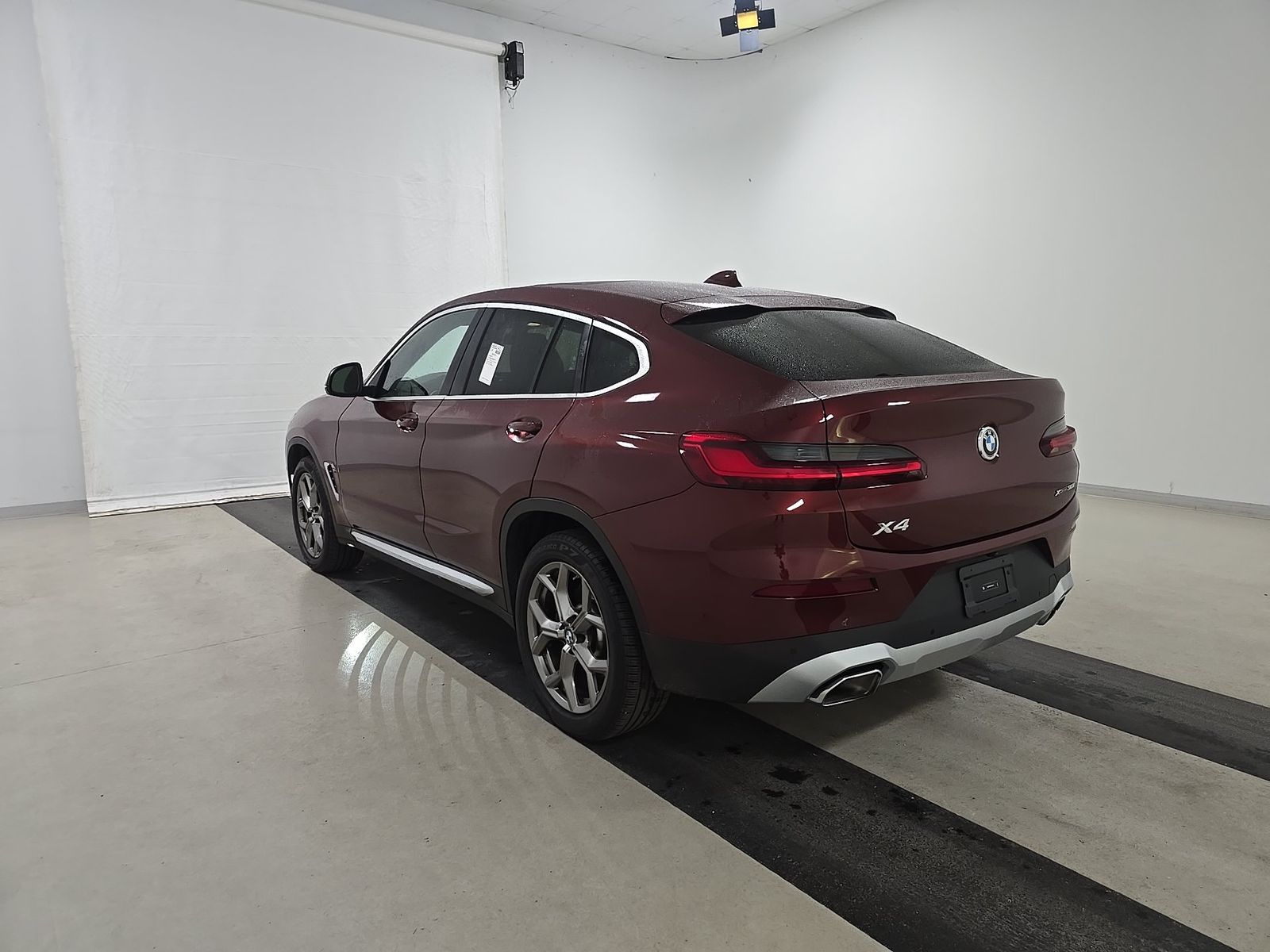 2025 BMW X4 xDrive30i AWD