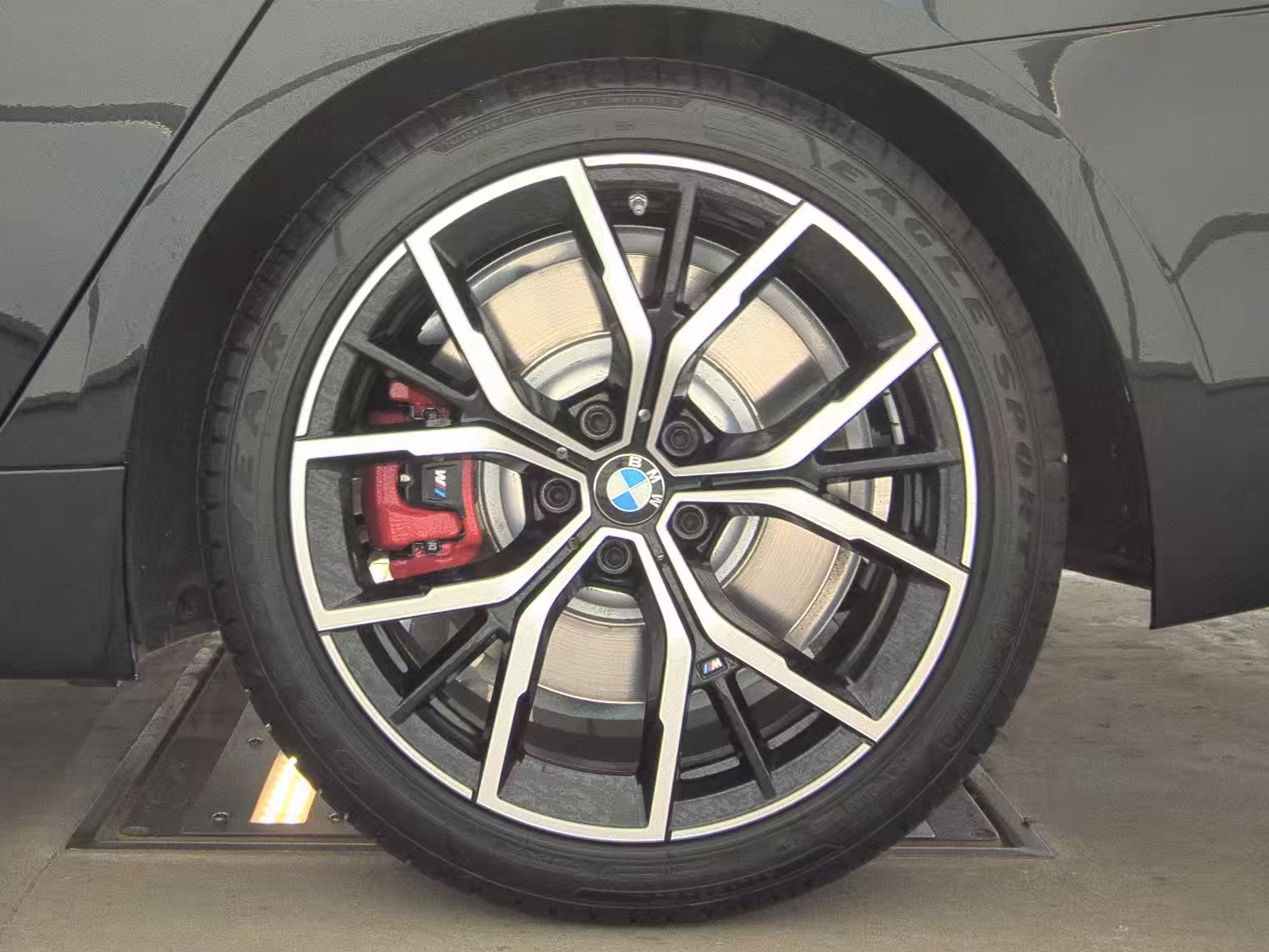 2023 BMW 5 Series 540i xDrive AWD