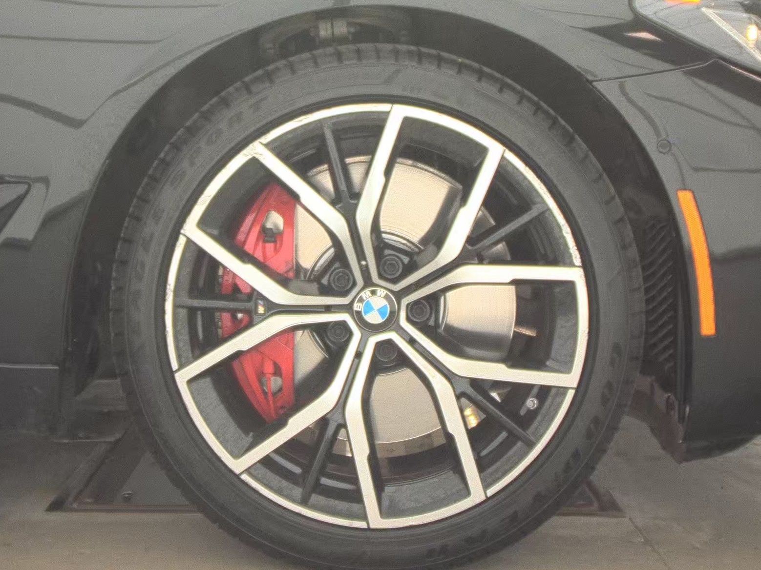 2023 BMW 5 Series 540i xDrive AWD