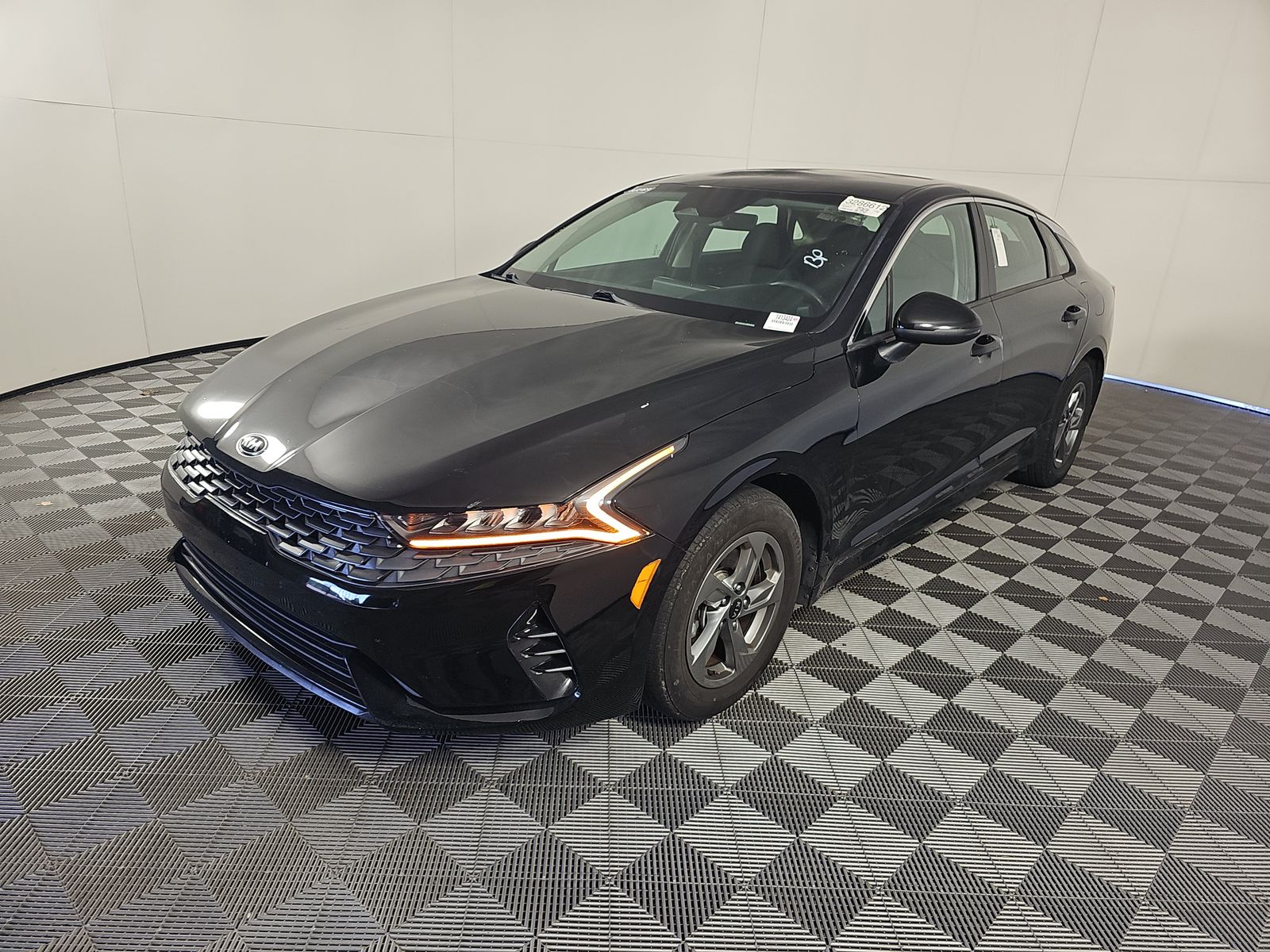 2021 Kia K5 LXS FWD