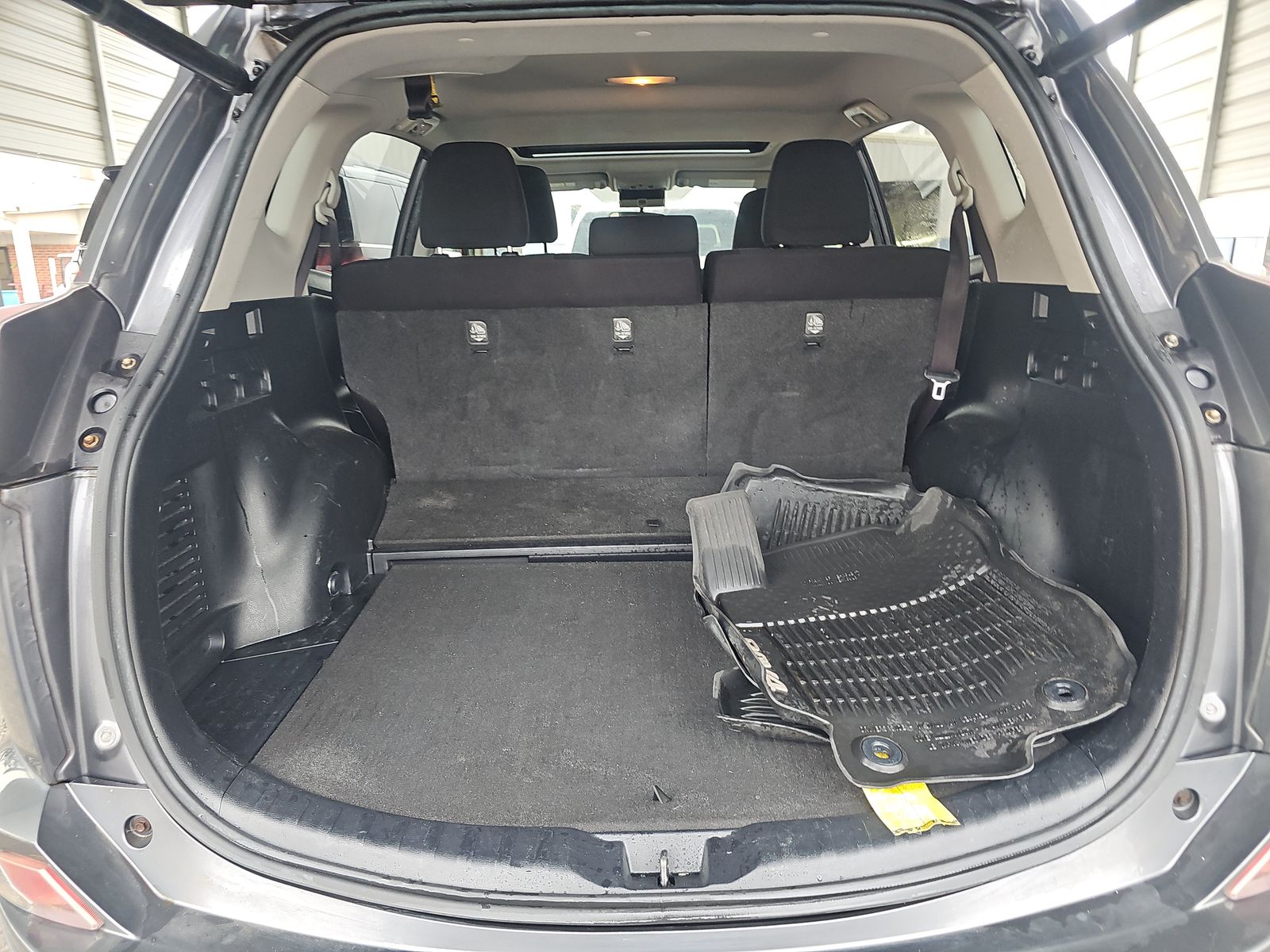 2016 Toyota RAV4 Hybrid XLE AWD