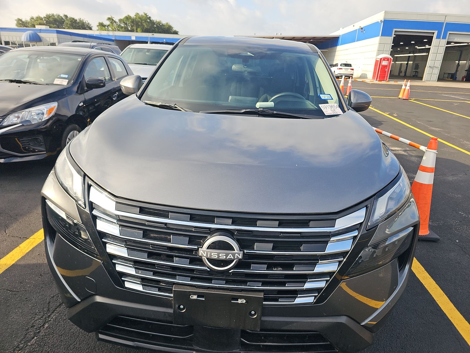 2025 Nissan Rogue SV FWD