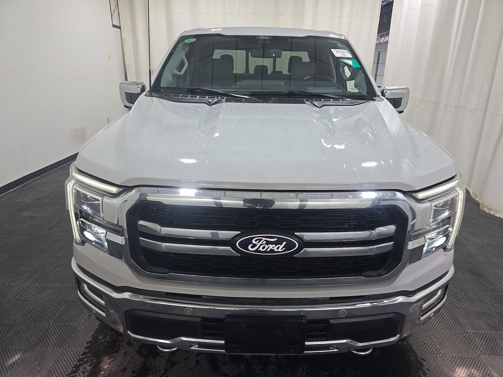 2024 Ford F-150 Lariat AWD