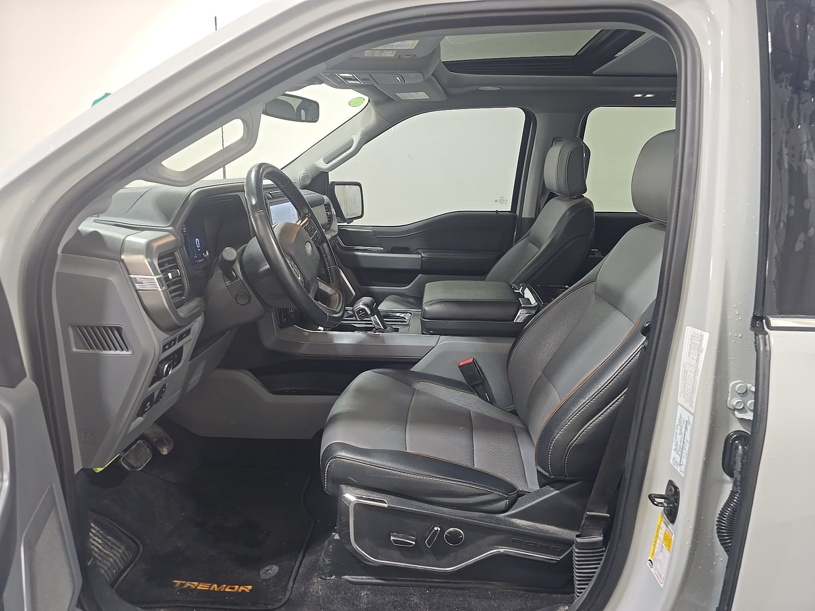 2024 Ford F-150 Lariat AWD