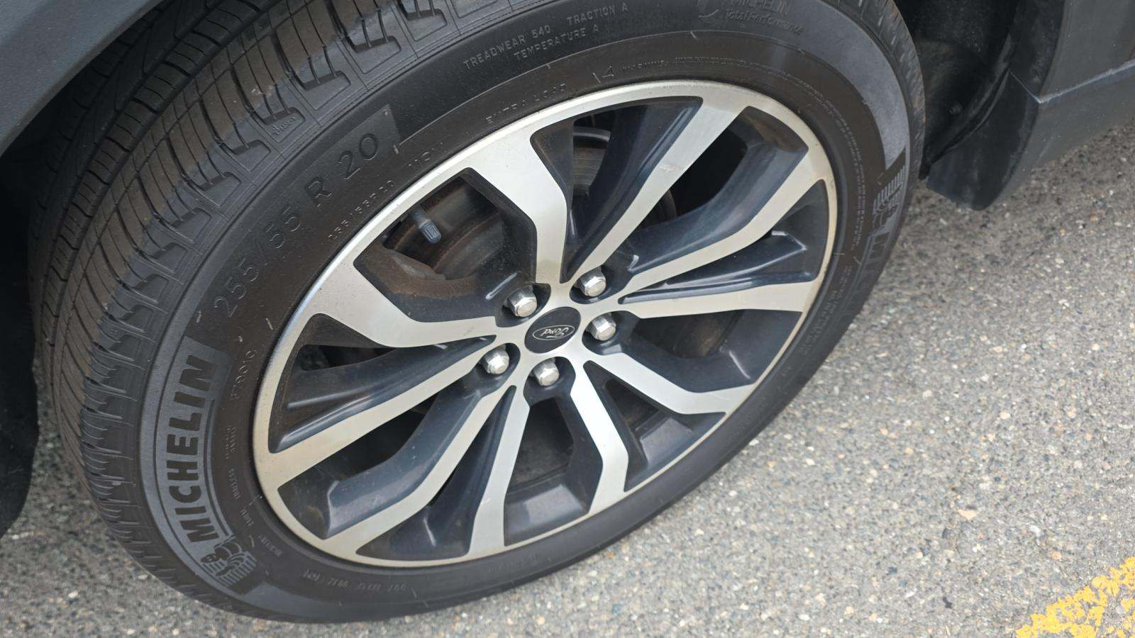 2021 Ford Explorer ST AWD