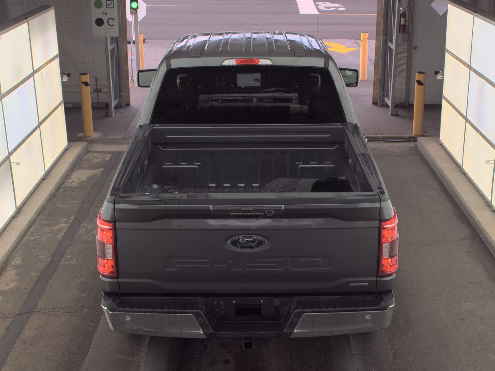 2021 Ford F-150 XLT RWD