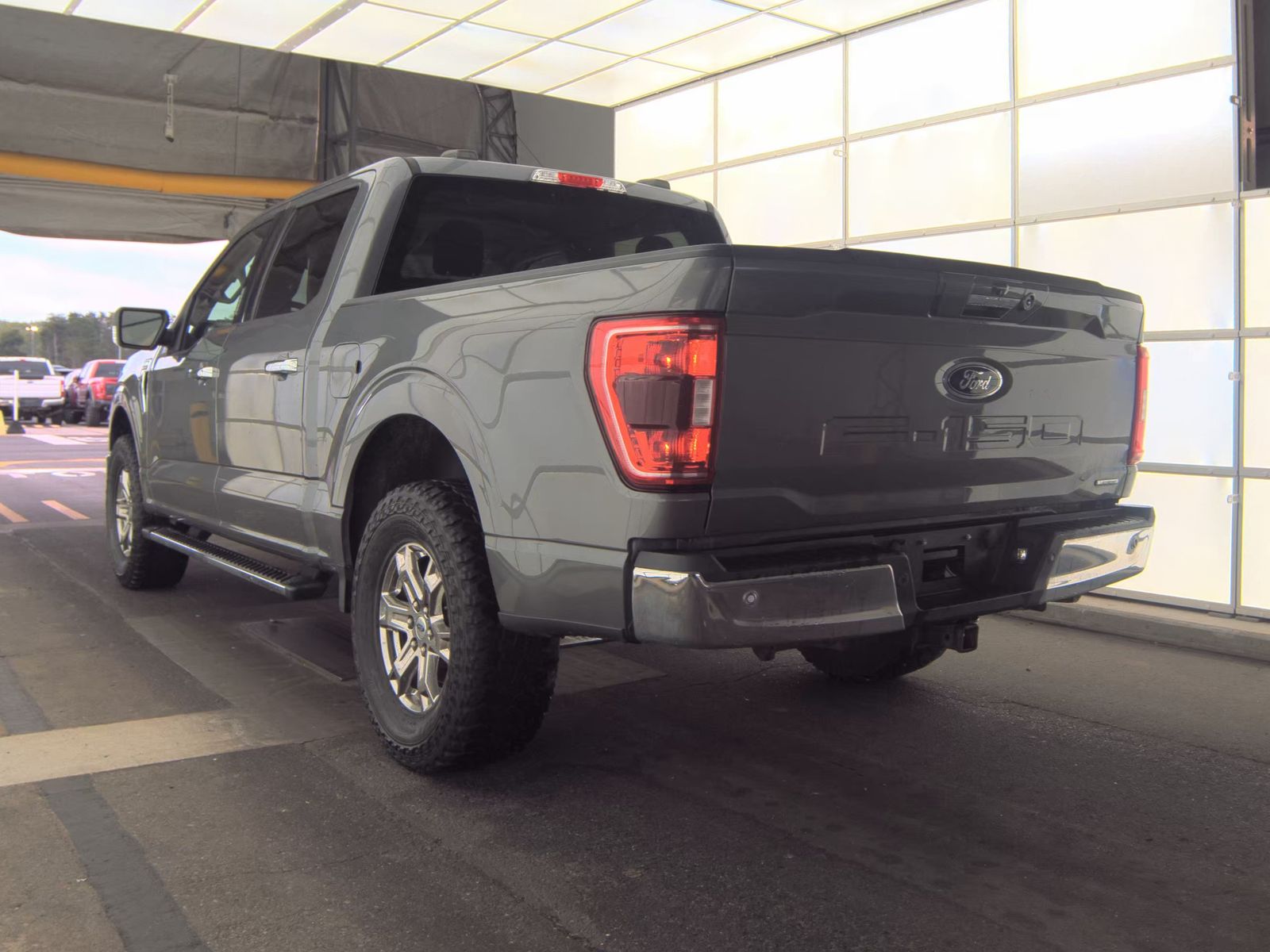 2021 Ford F-150 XLT RWD
