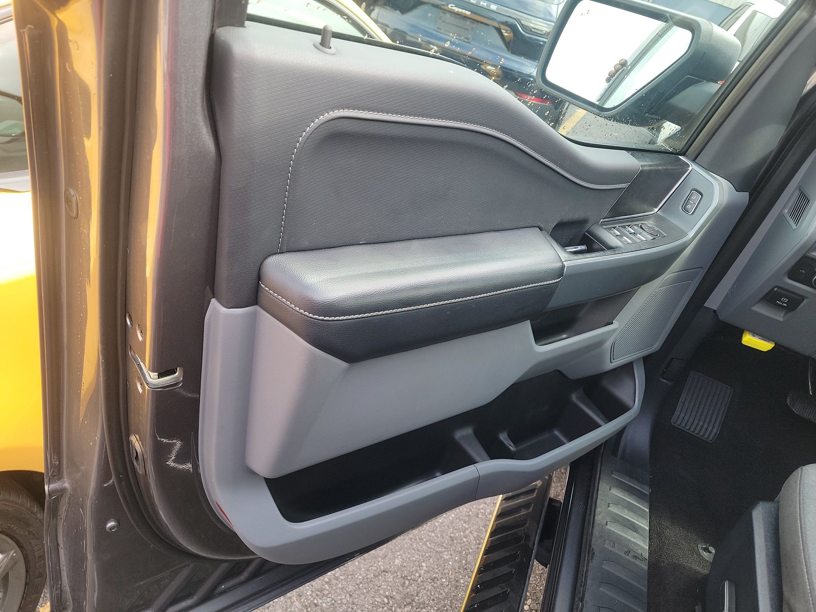 2021 Ford F-150 XLT RWD