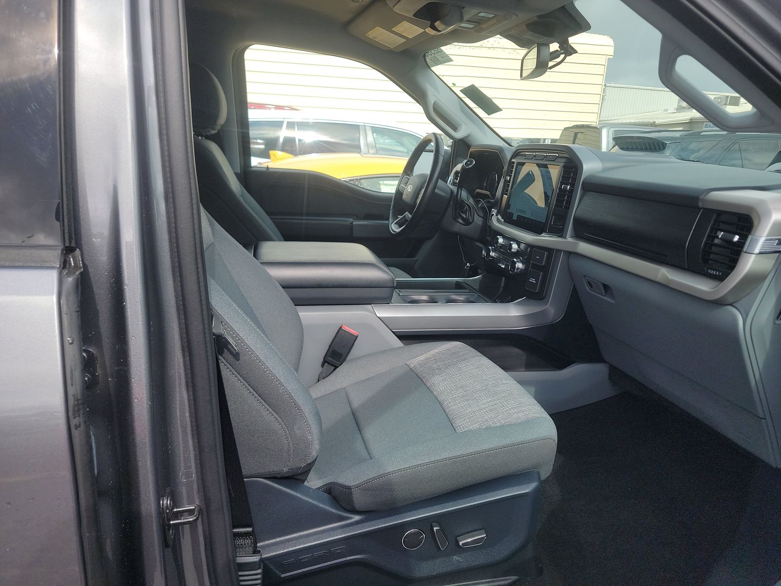 2021 Ford F-150 XLT RWD