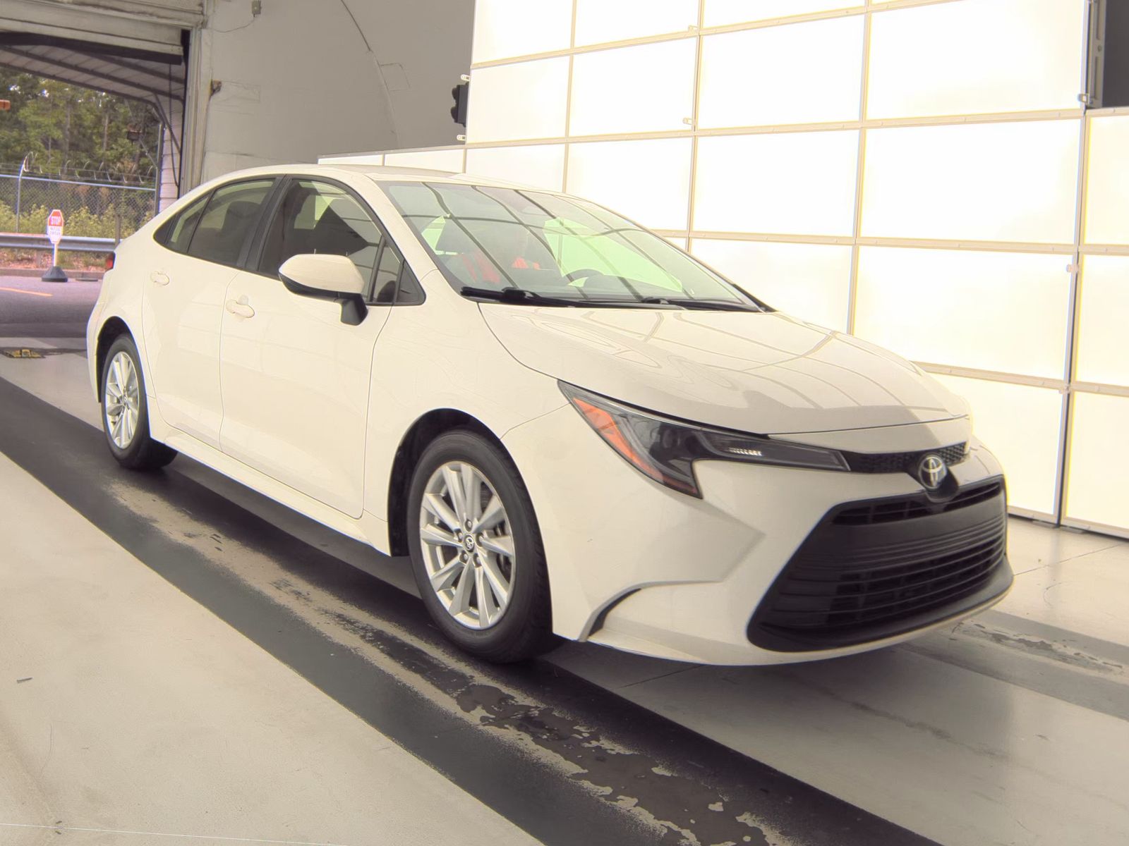 2023 Toyota Corolla LE FWD