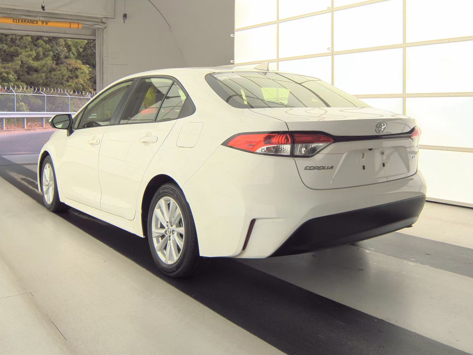 2023 Toyota Corolla LE FWD
