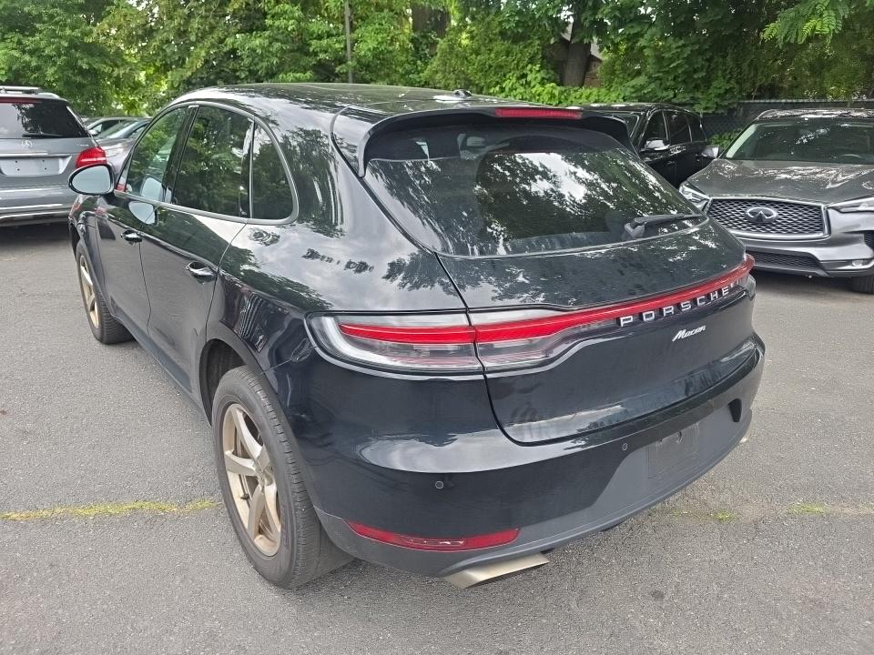 2020 Porsche Macan Base AWD