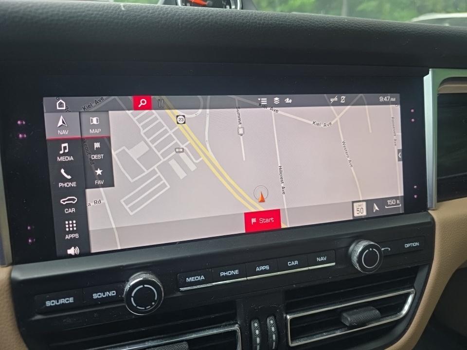 2020 Porsche Macan Base AWD