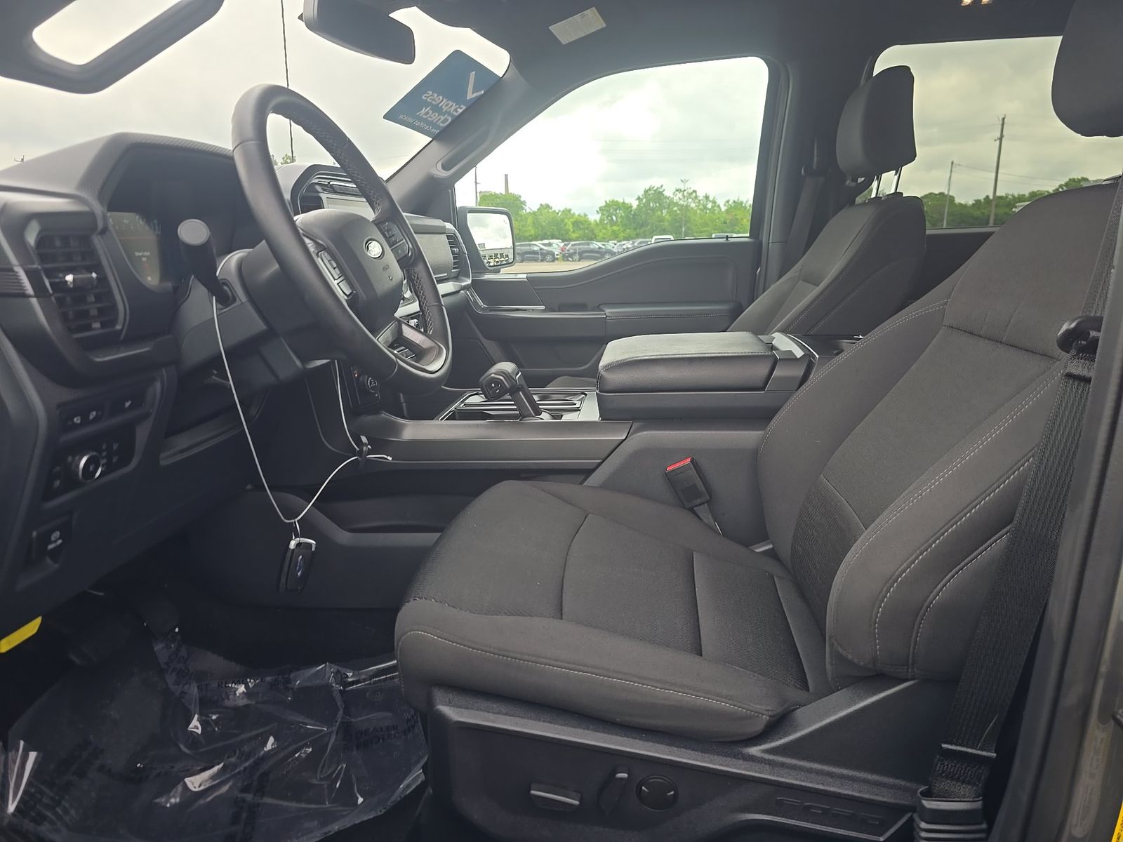 2024 Ford F-150 Hybrid XLT AWD