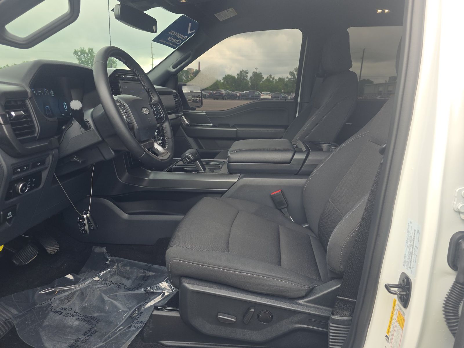 2024 Ford F-150 XLT AWD