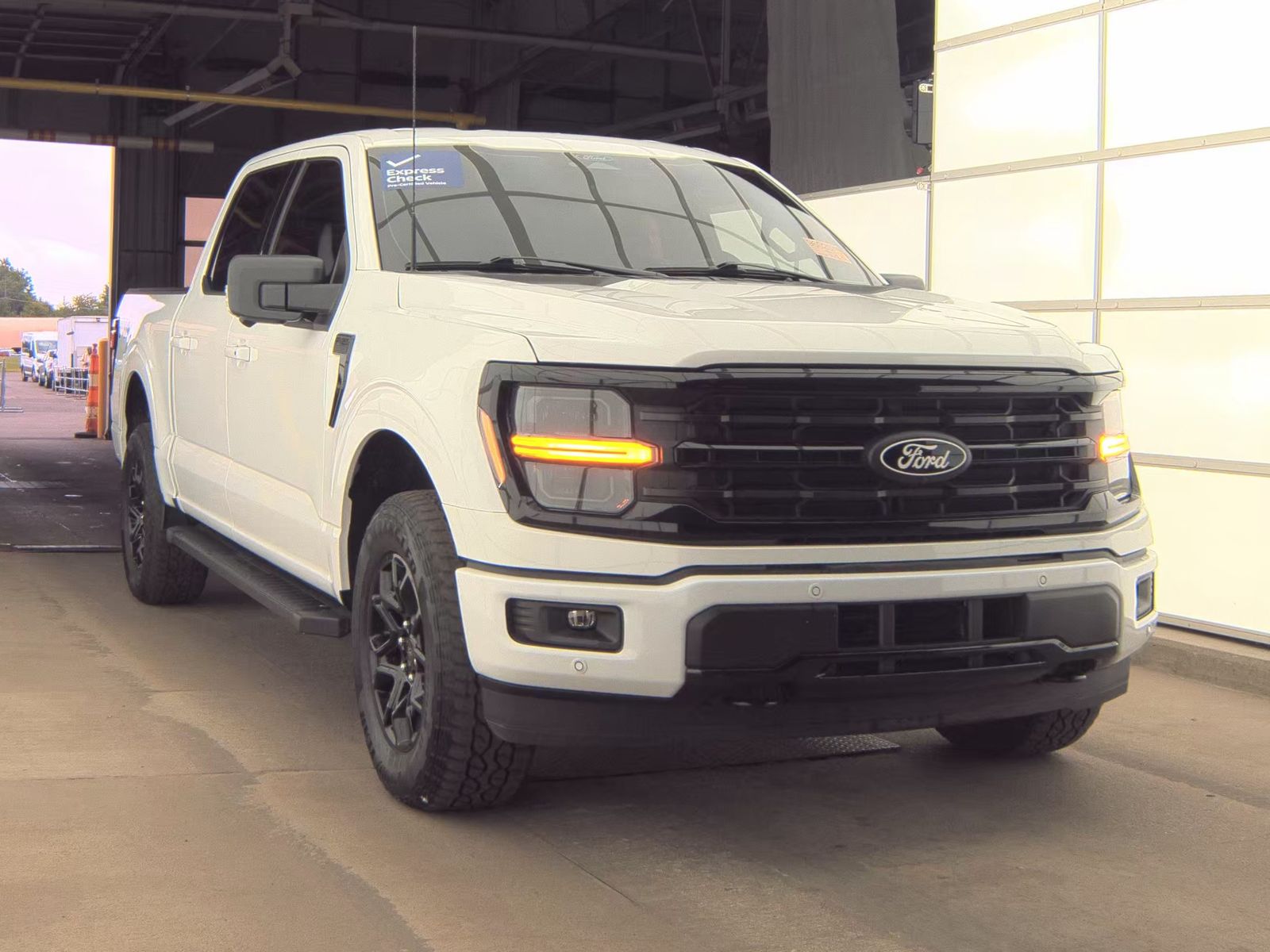 2024 Ford F-150 XLT AWD