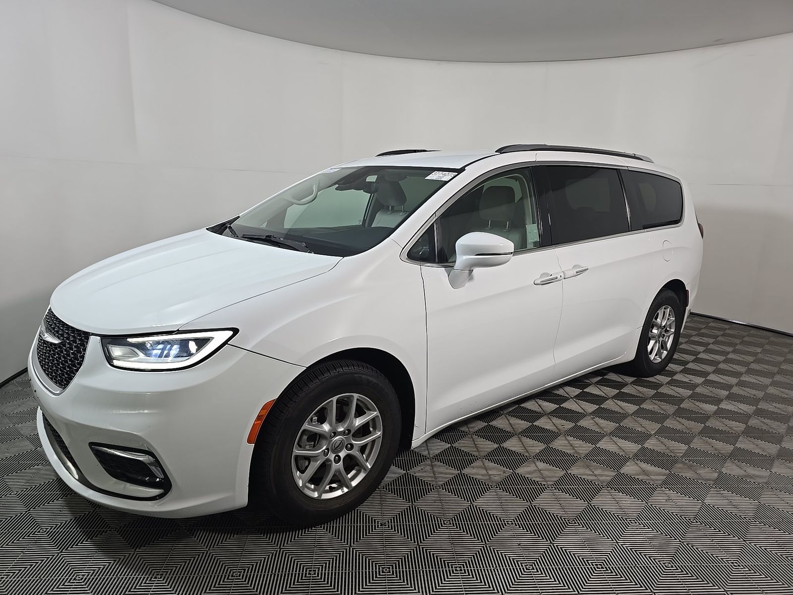 2021 Chrysler Pacifica Touring L FWD