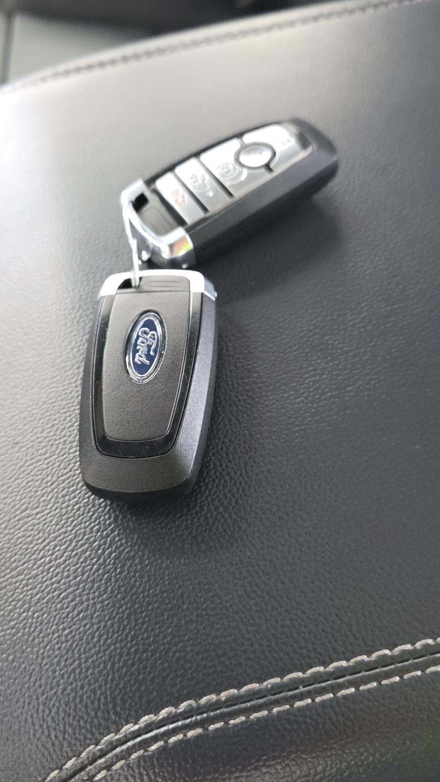 2025 Ford F-150 Hybrid XLT AWD