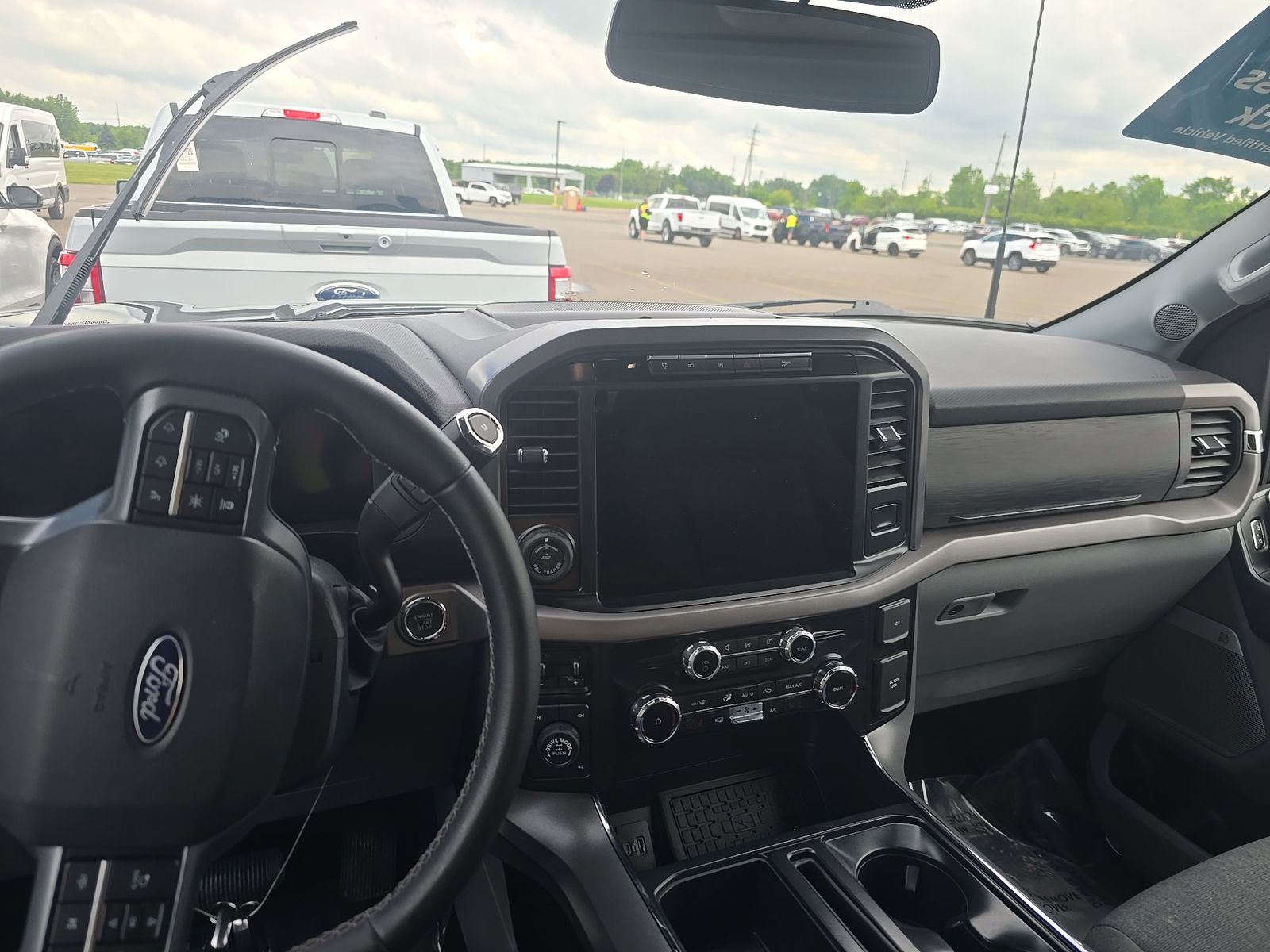 2024 Ford F-150 Hybrid XLT AWD
