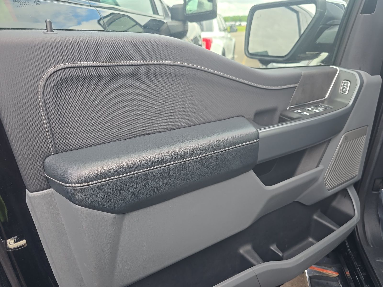 2024 Ford F-150 Hybrid XLT AWD