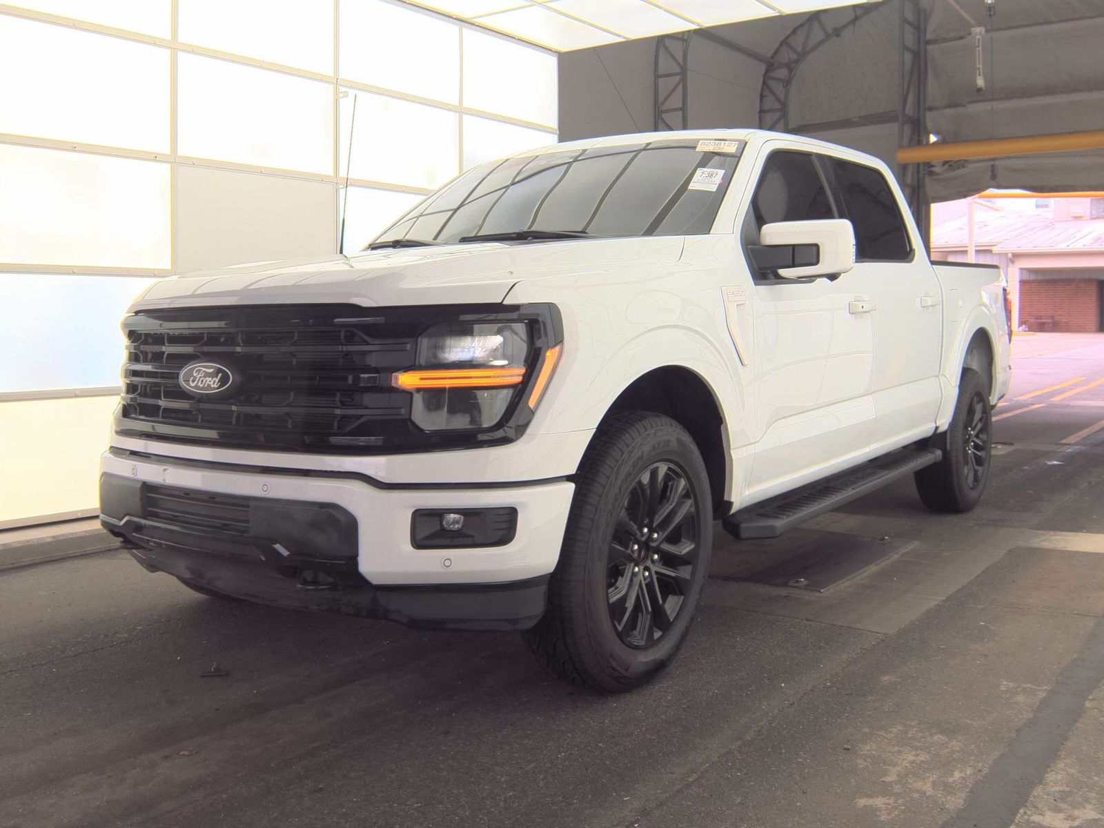 2025 Ford F-150 XLT AWD