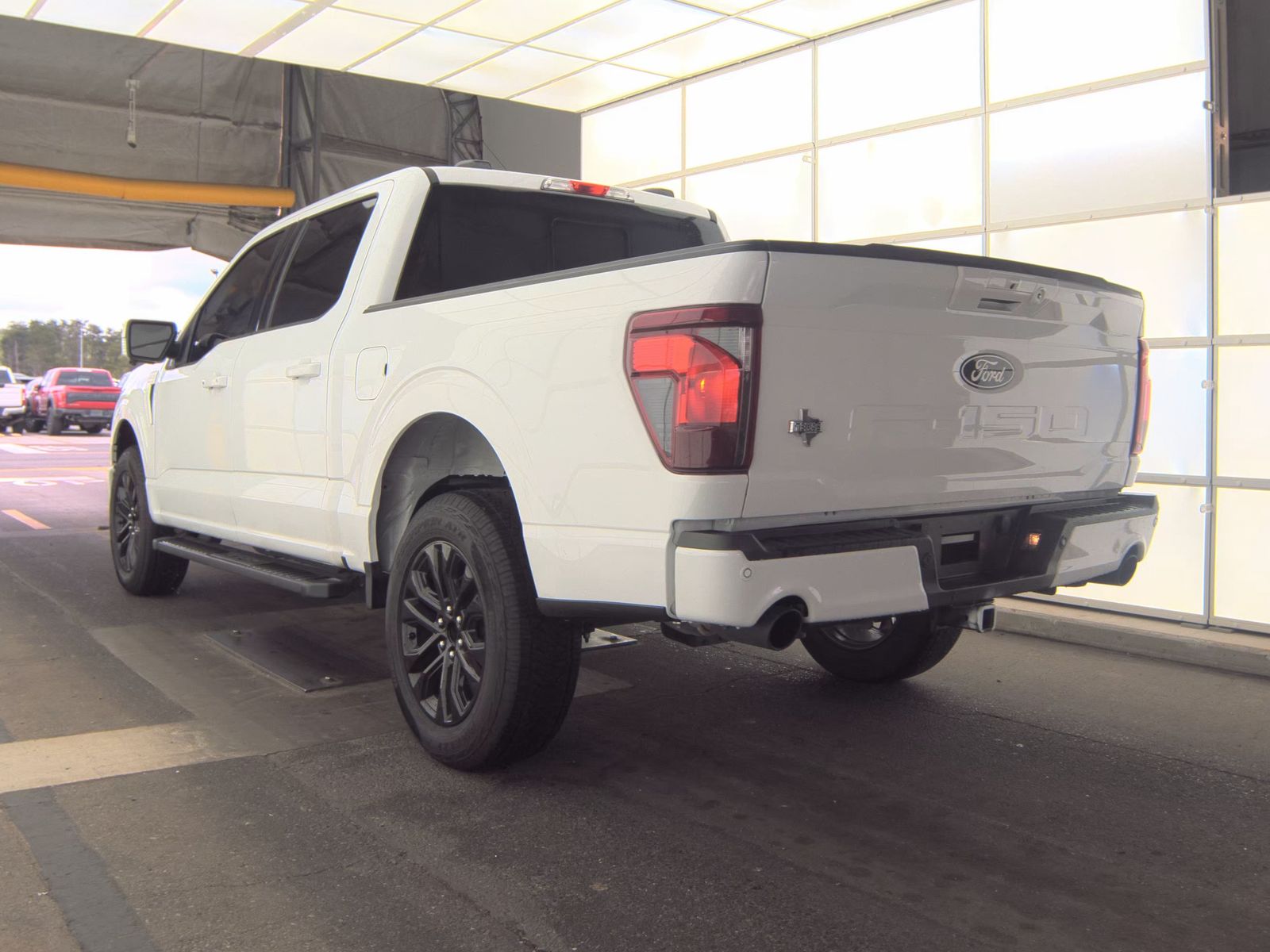 2025 Ford F-150 XLT AWD