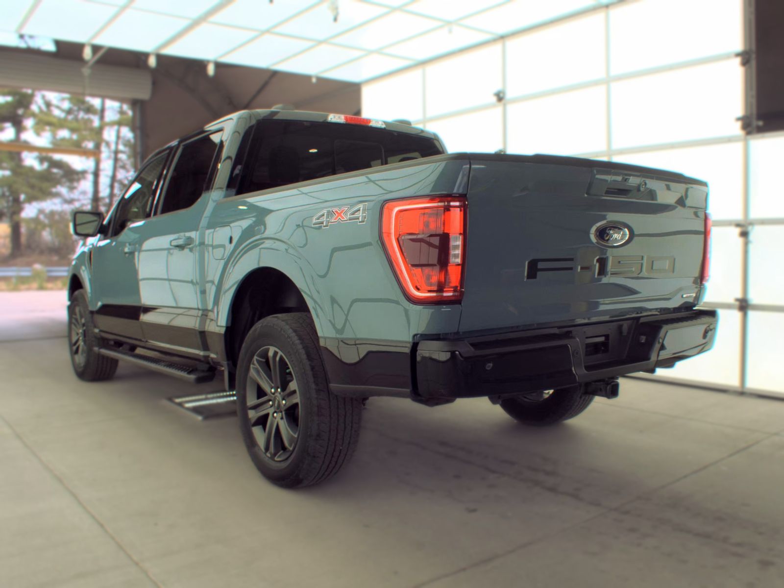 2023 Ford F-150 XLT AWD