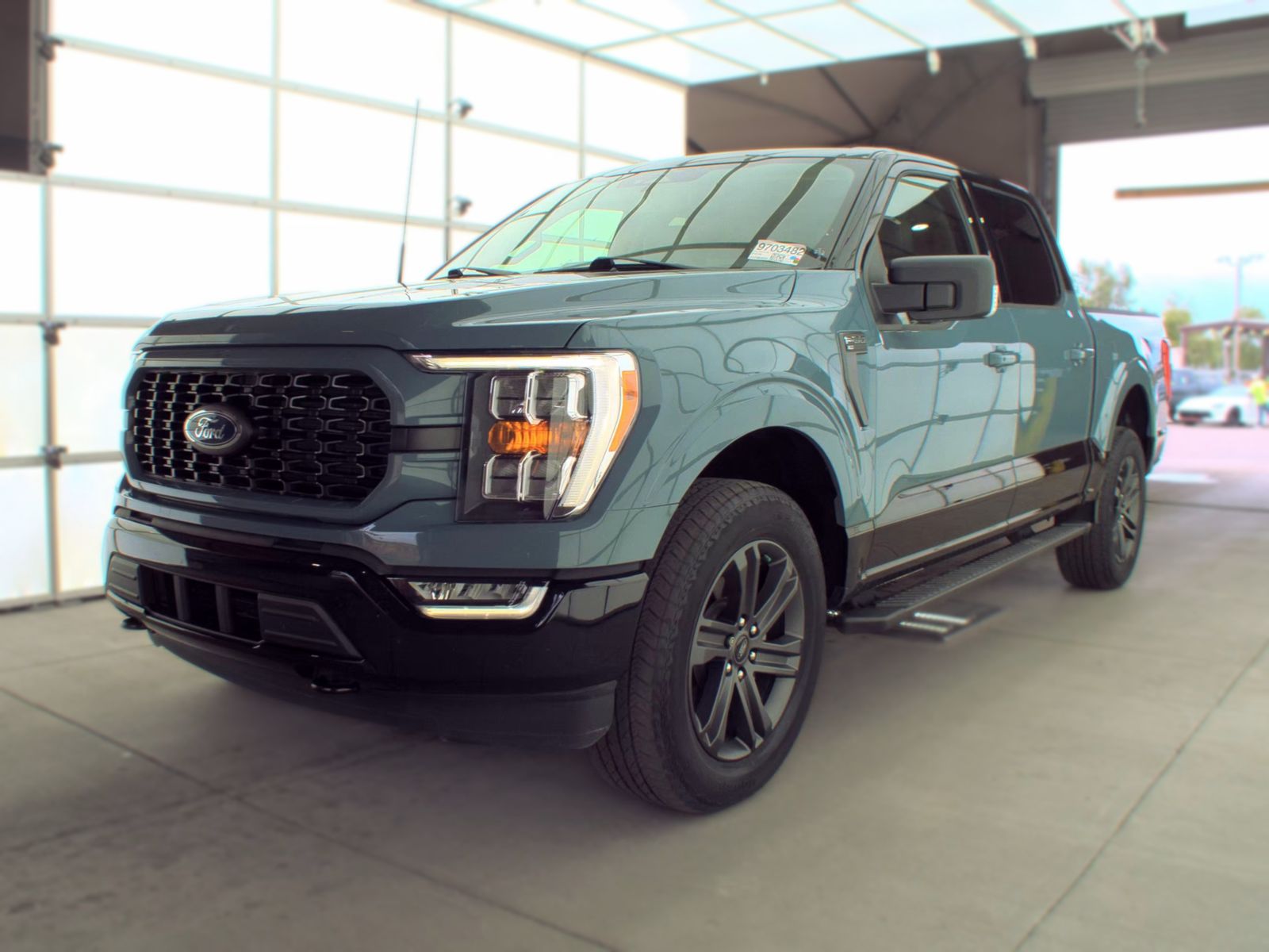 2023 Ford F-150 XLT AWD