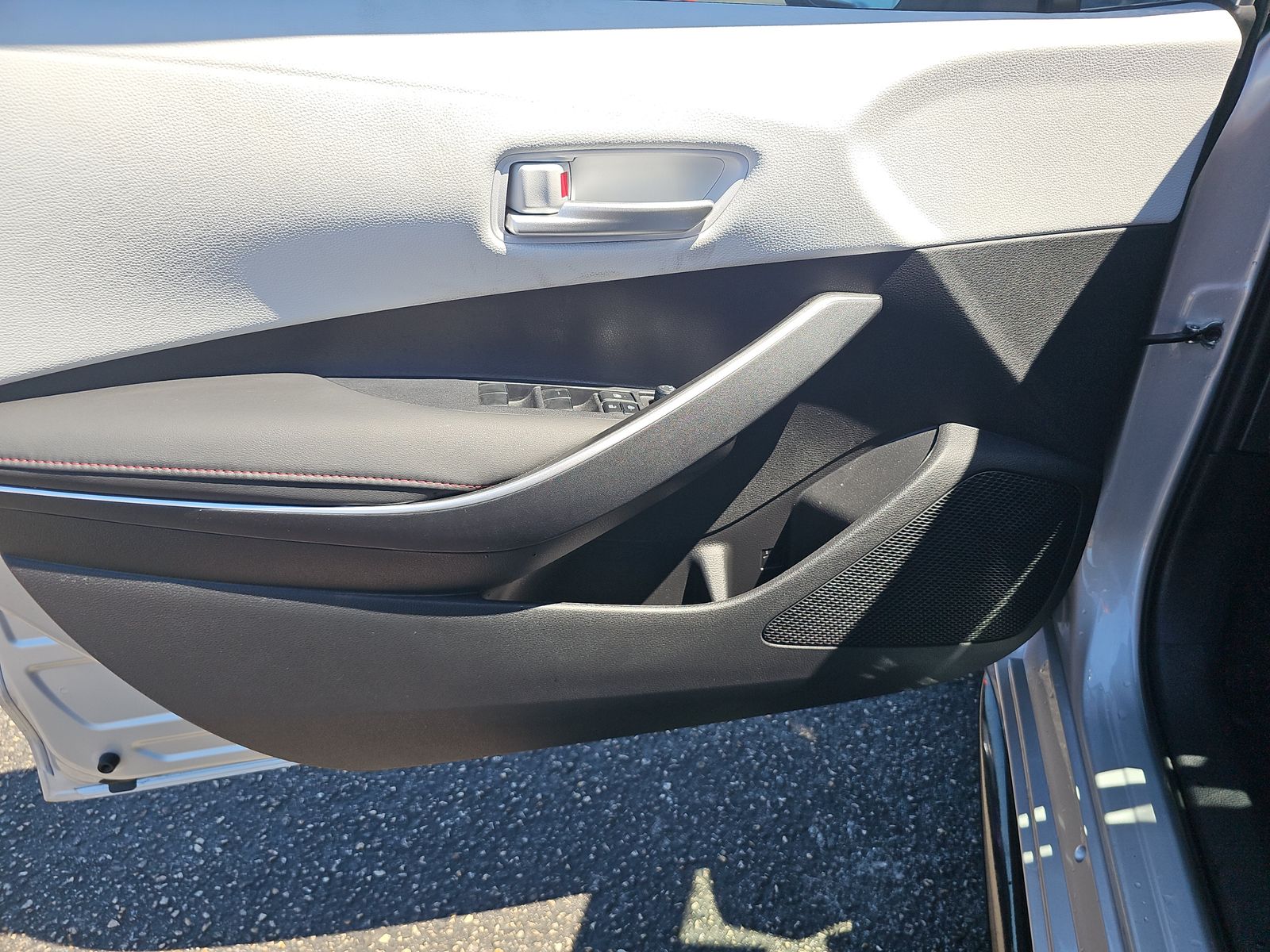 2023 Toyota Corolla SE FWD