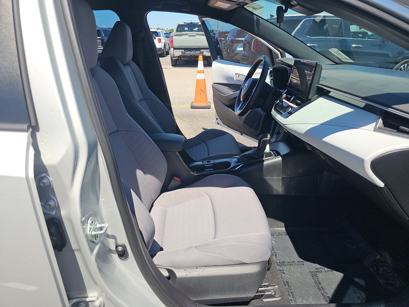 2023 Toyota Corolla SE FWD