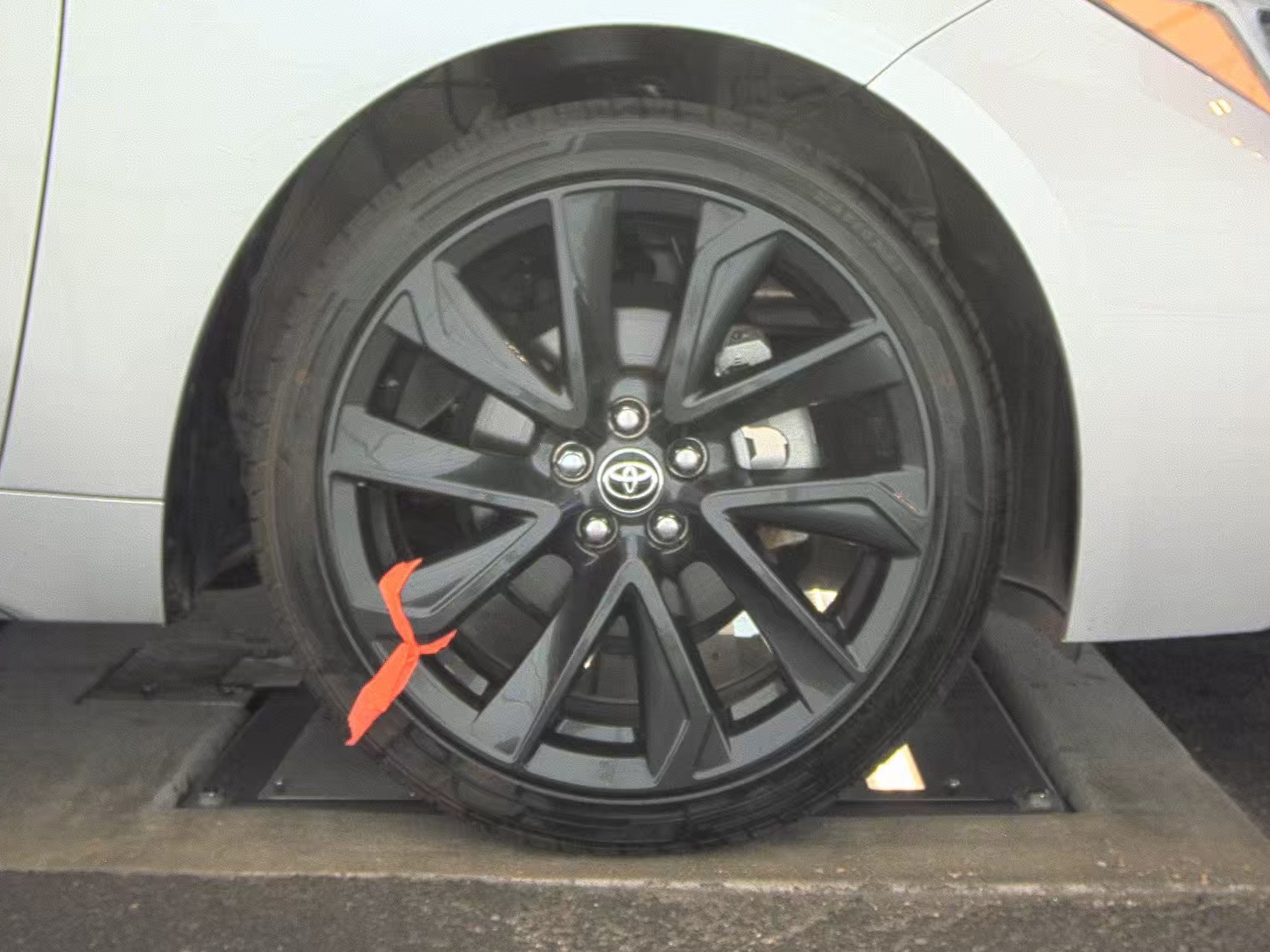2023 Toyota Corolla SE FWD