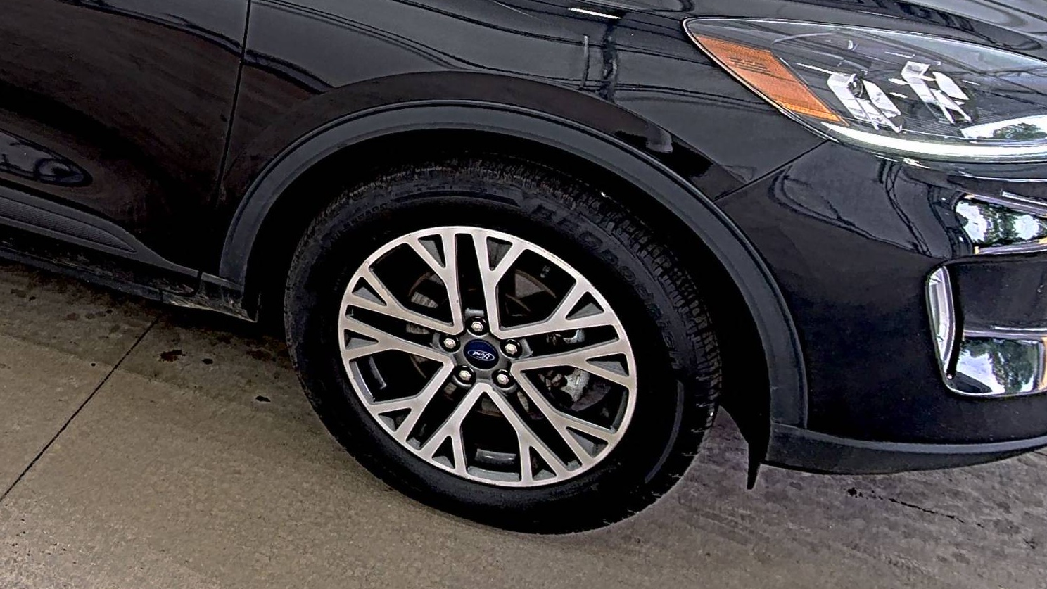 2022 Ford Escape SEL AWD