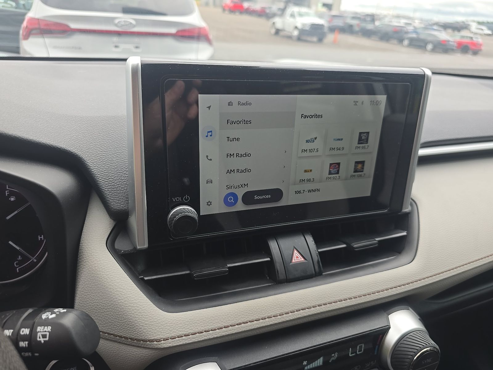 2024 Toyota RAV4 XLE FWD
