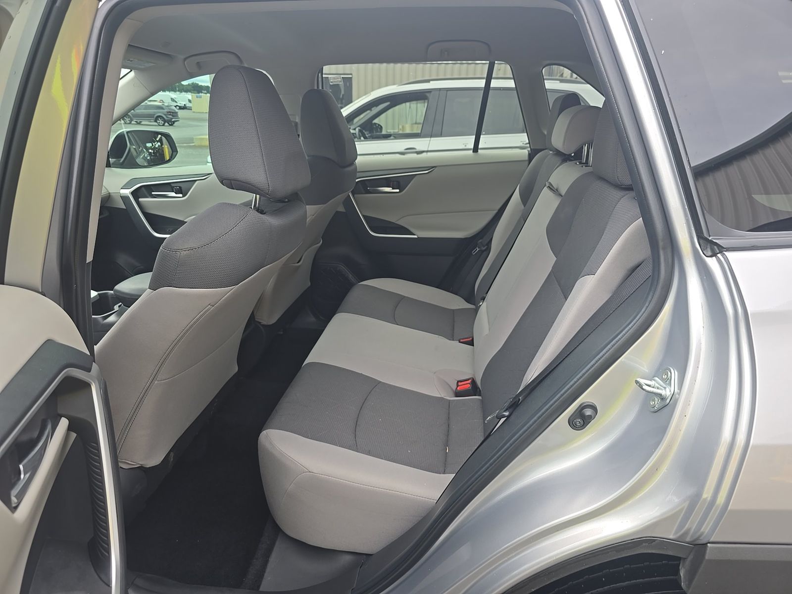 2024 Toyota RAV4 XLE FWD