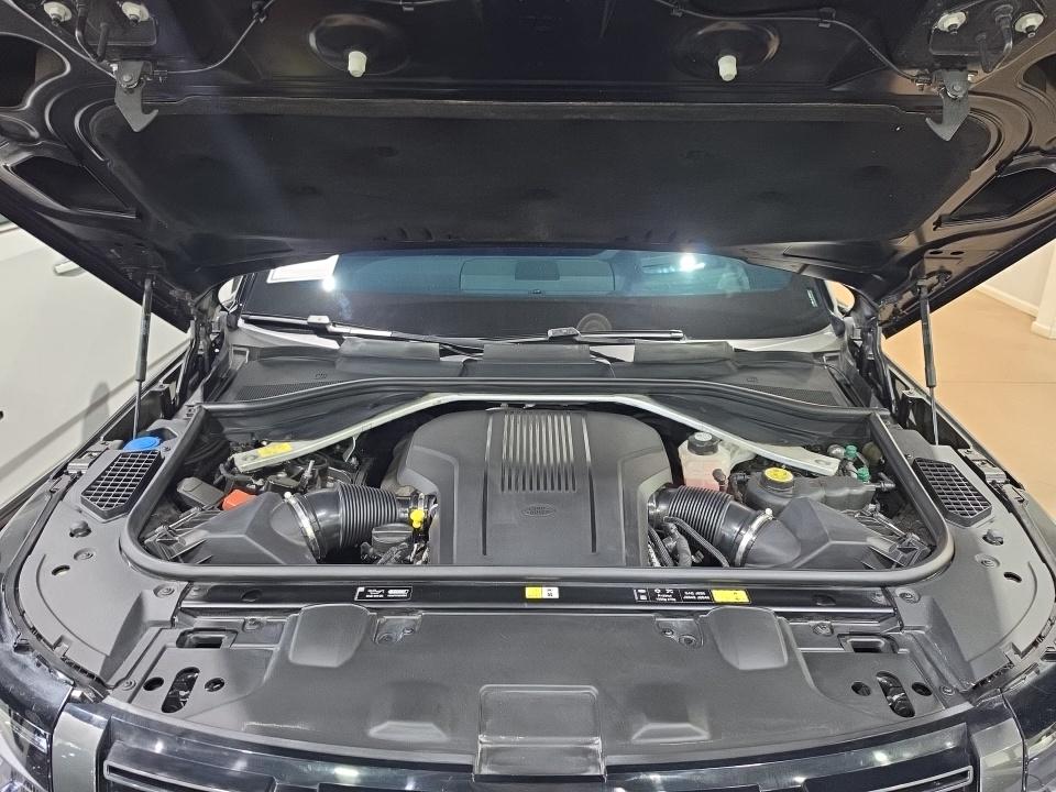 2024 Land Rover Range Rover SE AWD