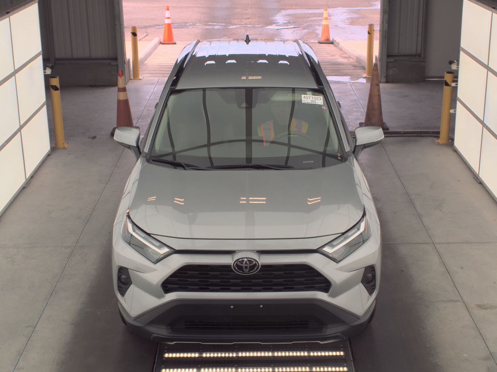 2024 Toyota RAV4 XLE FWD