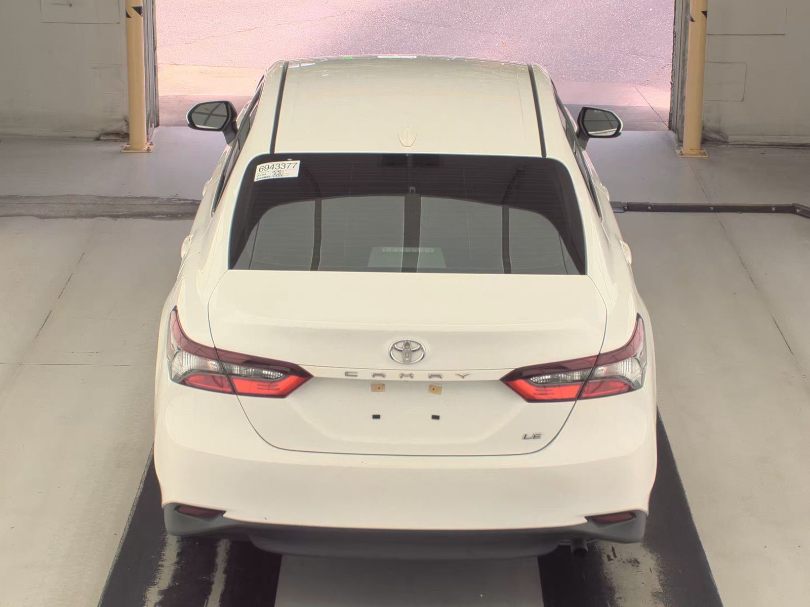 2022 Toyota Camry LE FWD